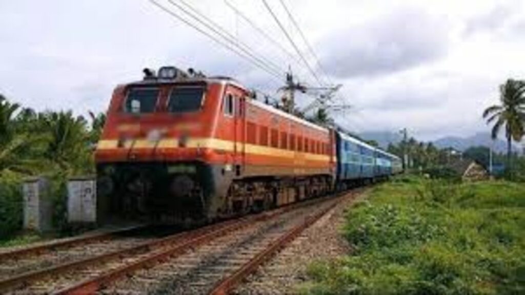 Summer Special Train : बिलासपुर से बेंगलुरु के लिए स्पेशल ट्रेन, भीड़ से मिलेगी राहत