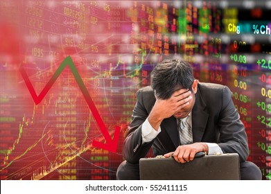 Stock Market: शेयर बाजार में भूचाल….सेंसेक्स 700 अंक तक टूटा, निवेशकों के 5.60 लाख करोड़ रुपये डूबे